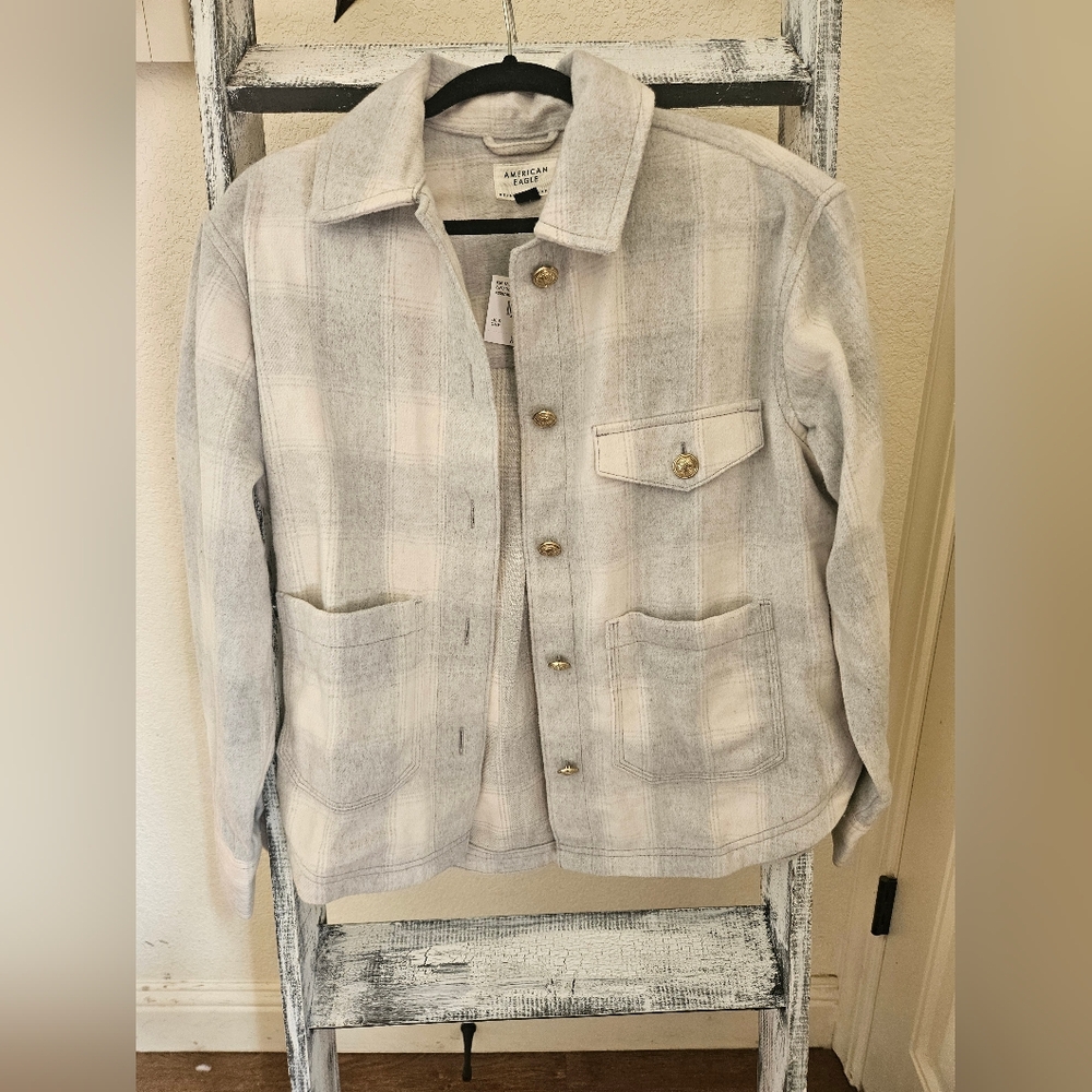 American Eagle Outfitters Gray Plaid Shacket